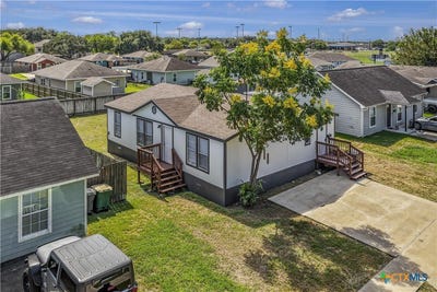 /international/us/811-e-mesquite-lane-victoria-tx-110120466467/