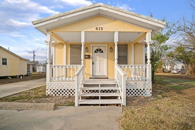 /international/us/413-e-fulton-sinton-tx-110106039409/