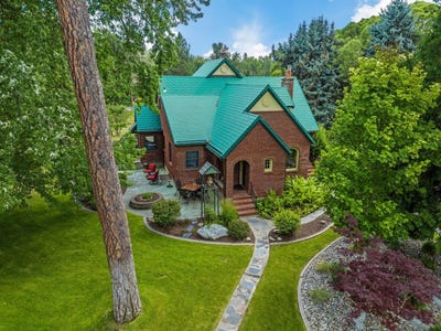 /international/us/15612-n-little-spokane-dr-spokane-wa-110100987346/