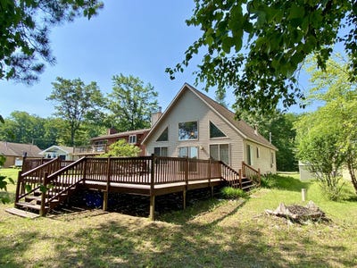 /international/us/2184-lake-james-drive-prudenville-mi-110100678532/