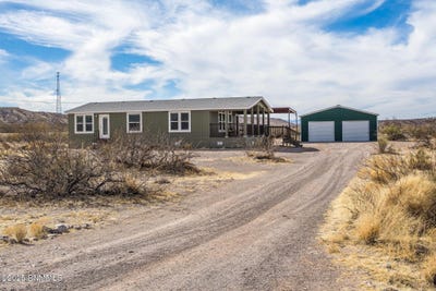 /international/us/10-seco-court-caballo-nm-110097931704/