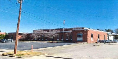/international/us/2149-brevard-road-high-point-nc-110102028020/