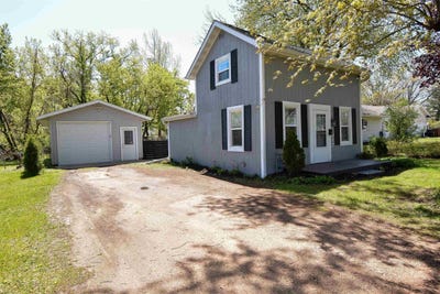 /international/us/1017-williams-street-stevens-point-wi-110108067809/