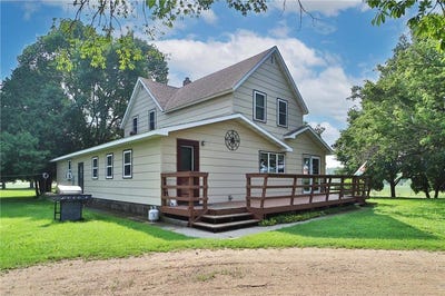 /international/us/44655-red-oak-road-staples-mn-110101243131/