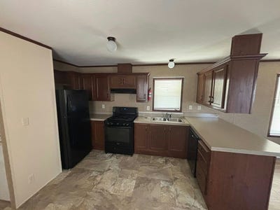 /international/us/725-w-thornton-avenue-hemet-ca-110098754977/