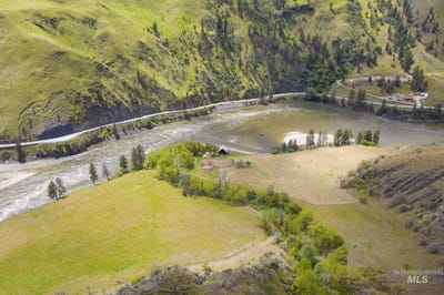 /international/us/1175-big-salmon-river-rd-riggins-id-110106364782/