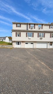 /international/us/150-maybury-circle-waterbury-ct-110120513714/