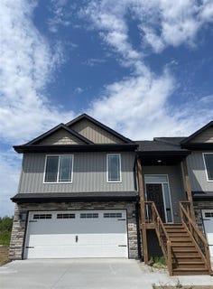 /international/us/3165-lampe-ln-coralville-ia-110105311631/
