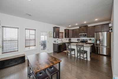 /international/us/253-union-station-drive-calera-al-110101065770/