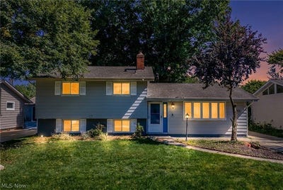 /international/us/1201-giesse-drive-mayfield-heights-oh-110110273174/