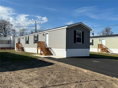 /international/us/25-ewald-drive-penfield-ny-110100722826/?lang=zh-cn