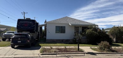 /international/us/416-onyx-street-kemmerer-wy-110108398059/