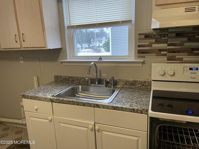 /international/us/72-willis-avenue-keansburg-nj-110107386555/
