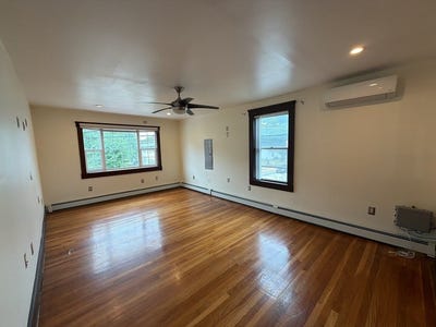 /international/us/338-riverside-ave-medford-ma-110108423233/