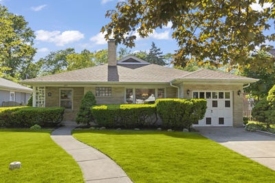 /international/us/637-oriole-avenue-park-ridge-il-110108341945/