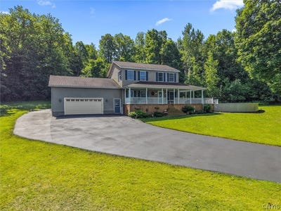 /international/us/21400-hadcock-road-watertown-ny-110108998051/