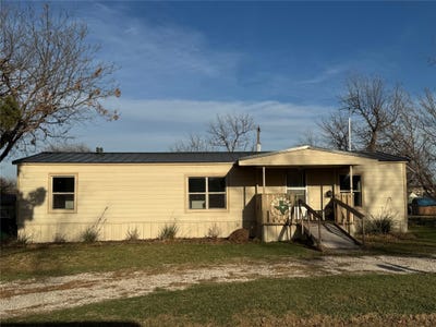 /international/us/608-n-browning-street-seymour-tx-110101683377/