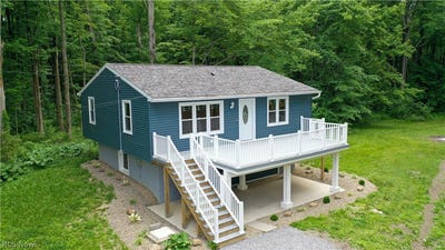 /international/us/17366-market-street-lake-milton-oh-110108744998/