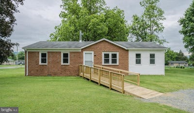 /international/us/7-stoney-brook-lane-luray-va-110106754683/
