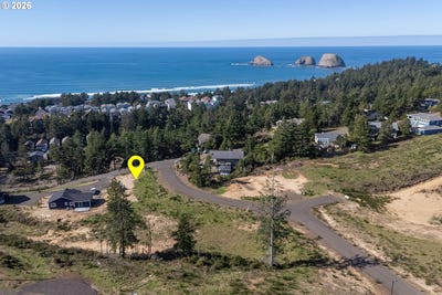 /international/us/300-roaring-tide-loop-oceanside-or-110106170899/