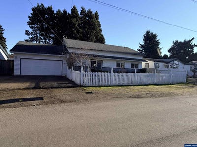 /international/us/4370-gary-st-ne-keizer-or-110107396343/