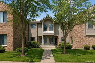 /international/us/42739-lilley-pointe-drive-canton-twp-mi-110108100230/