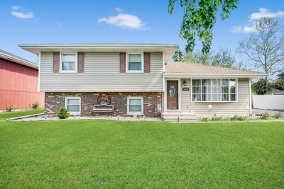 /international/us/3641-pandola-avenue-joliet-il-110108538479/