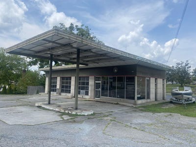 /international/us/307-w-main-street-christiansburg-va-110101399558/?lang=zh-tw