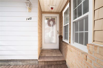 /international/us/145-theodore-drive-coram-ny-110109007090/