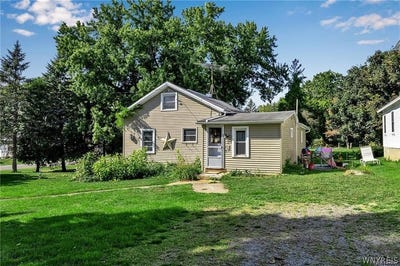 /international/us/6513-e-bethany-leroy-road-stafford-ny-110107405969/