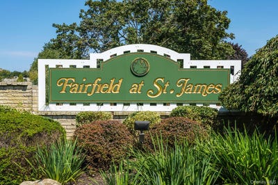 /international/us/309-flair-drive-saint-james-ny-110107831786/