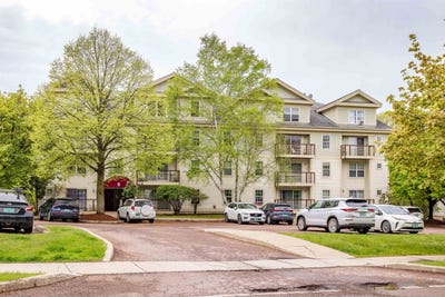 /international/us/362-hildred-drive-burlington-vt-110108172595/