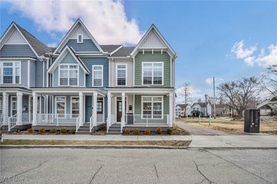 /international/us/1497-e-120th-street-unit-5-cleveland-oh-110098190991/