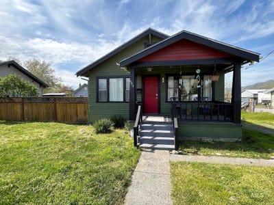 /international/us/646-13th-street-clarkston-wa-110107242581/