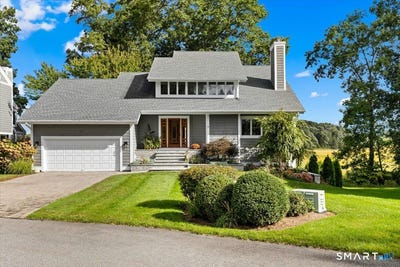 /international/us/13-linden-shores-branford-ct-110120153524/