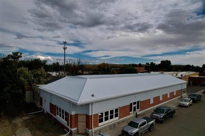 /international/us/33-n-5th-st-greybull-wy-110102741749/