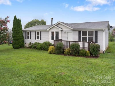 /international/us/246-lamonda-drive-hendersonville-nc-110101433038/?lang=zh-tw