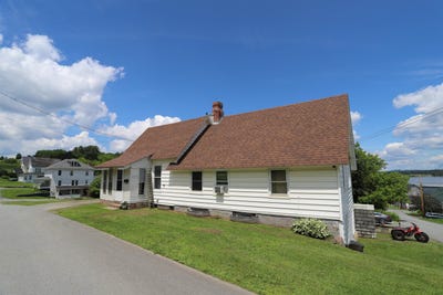 /international/us/94-orchard-street-newport-city-vt-110109136302/?lang=it