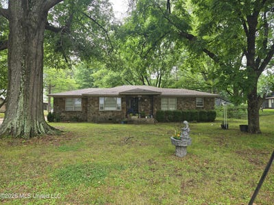 /international/us/5905-tulane-road-horn-lake-ms-110108339771/