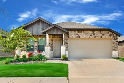 /international/us/226-still-glen-drive-terrell-tx-110108097099/