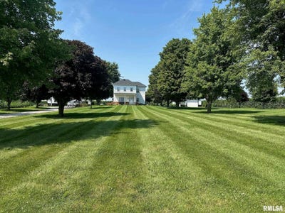 /international/us/428-e-1050-n-road-morrisonville-il-110101239098/