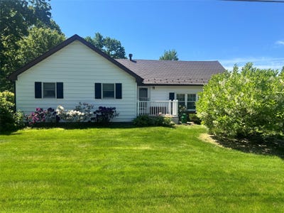 /international/us/20283-homecroft-road-meadville-pa-110108476739/