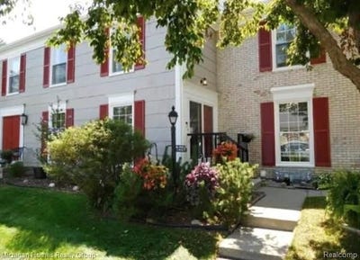 /international/us/1437-lantern-lane-rochester-hills-mi-110106102019/