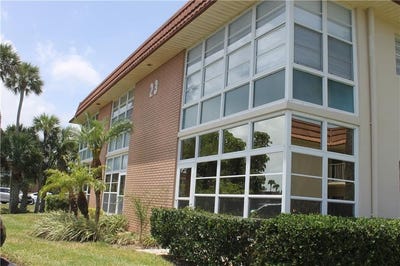 /international/us/23-vista-gardens-trail-vero-beach-fl-110108349302/
