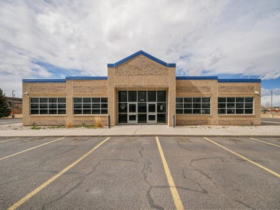 /international/us/1122-s-adams-street-laramie-wy-110106496408/
