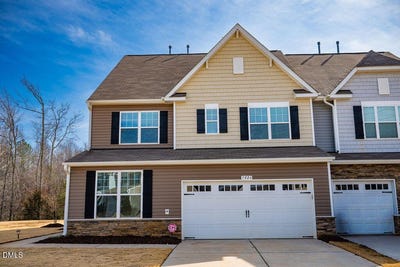 /international/us/1026-abbott-street-mebane-nc-110106341525/
