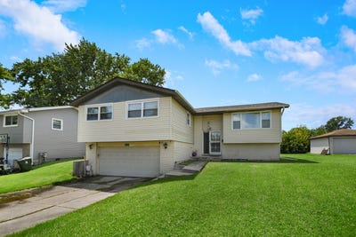 /international/us/17800-michael-avenue-country-club-hills-il-110108980574/