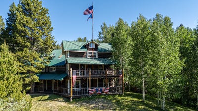 /international/us/76-barber-lake-rd-centennial-wy-110100983143/