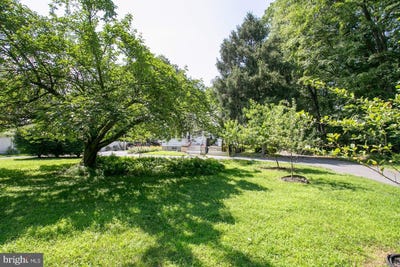 /international/us/144-poplar-road-boyertown-pa-110101242127/