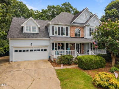 /international/us/200-frenchmans-bluff-drive-cary-nc-110107167177/